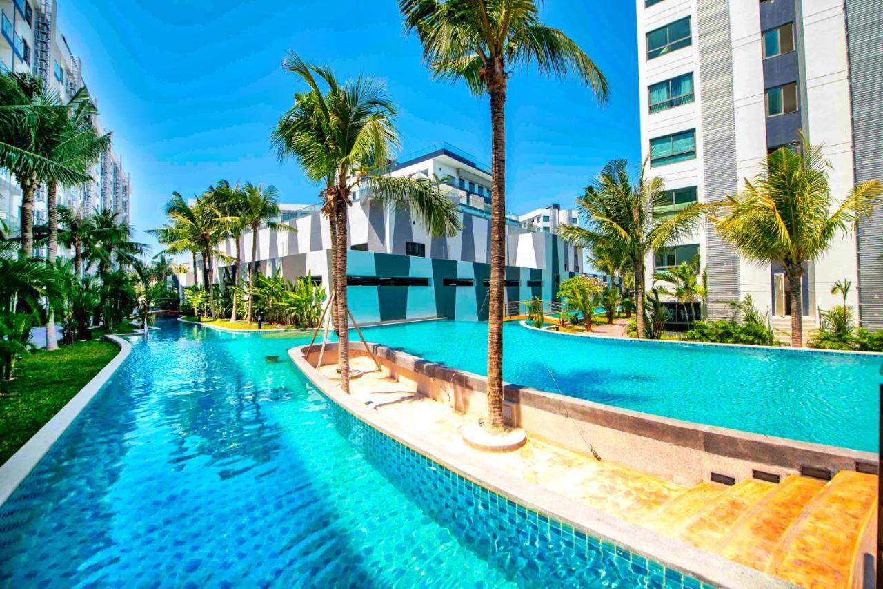 Arcadia Beach Resort Pattaya ภายนอก รูปภาพ