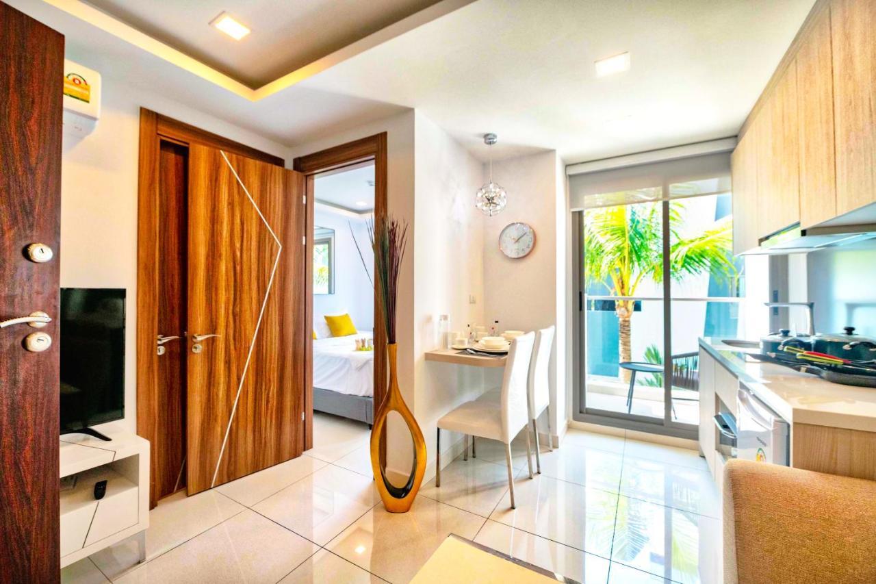 Arcadia Beach Resort Pattaya ภายนอก รูปภาพ
